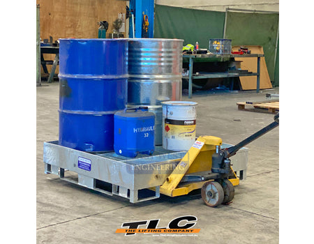 SLR4 Racking Spill Bin