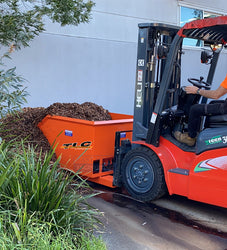 WHTB12 Hydraulic Tipping & Digging Bin