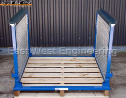 SMT03 Mesh Cage with Pallet